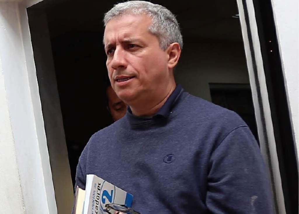 Culpable Mario Zelaya... por comprar pasajes aéreos sobrevalorados.