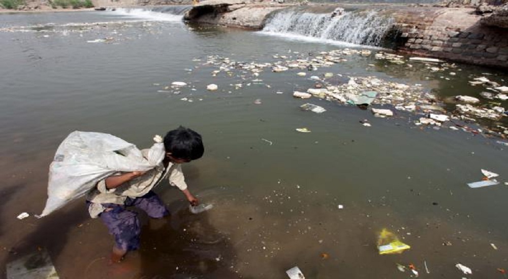 Más de 700 mil personas mueren al año por falta de agua potable Más de 700 mil personas mueren al año por falta de agua potable