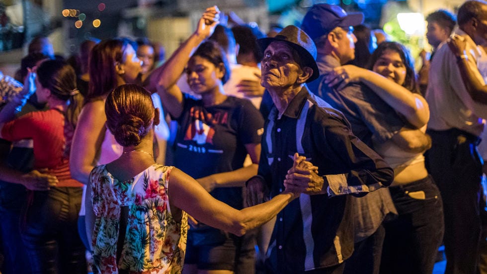 Bachata dominicana es declarada Patrimonio de la Humanidad