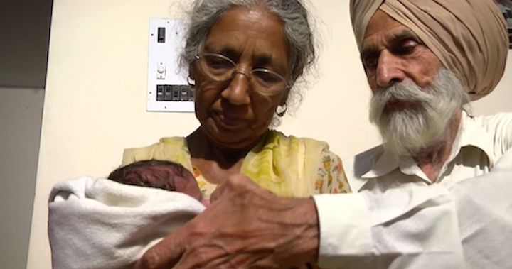 MUJER TIENE SU HIJO A LOS 72 AÑOS