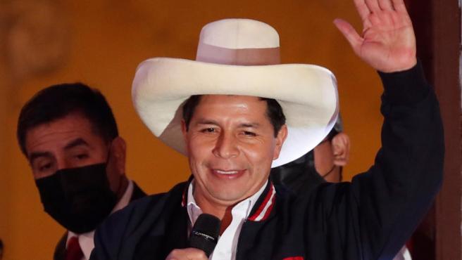 Pedro Castillo asumirá como presidente de Perú