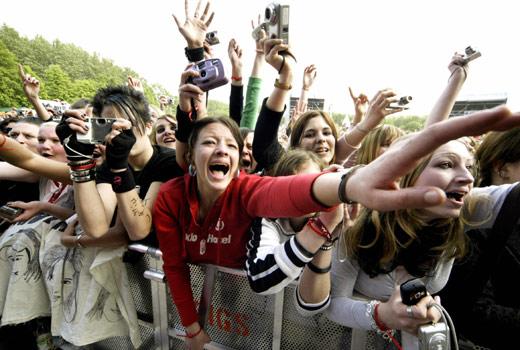 Personas obsesionadas con celebridades son menos inteligentes, revela estudio