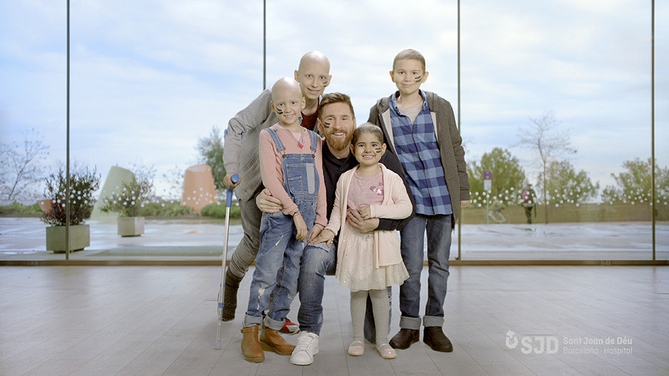 Messi inaugura el centro con el cáncer infantil más grande de España