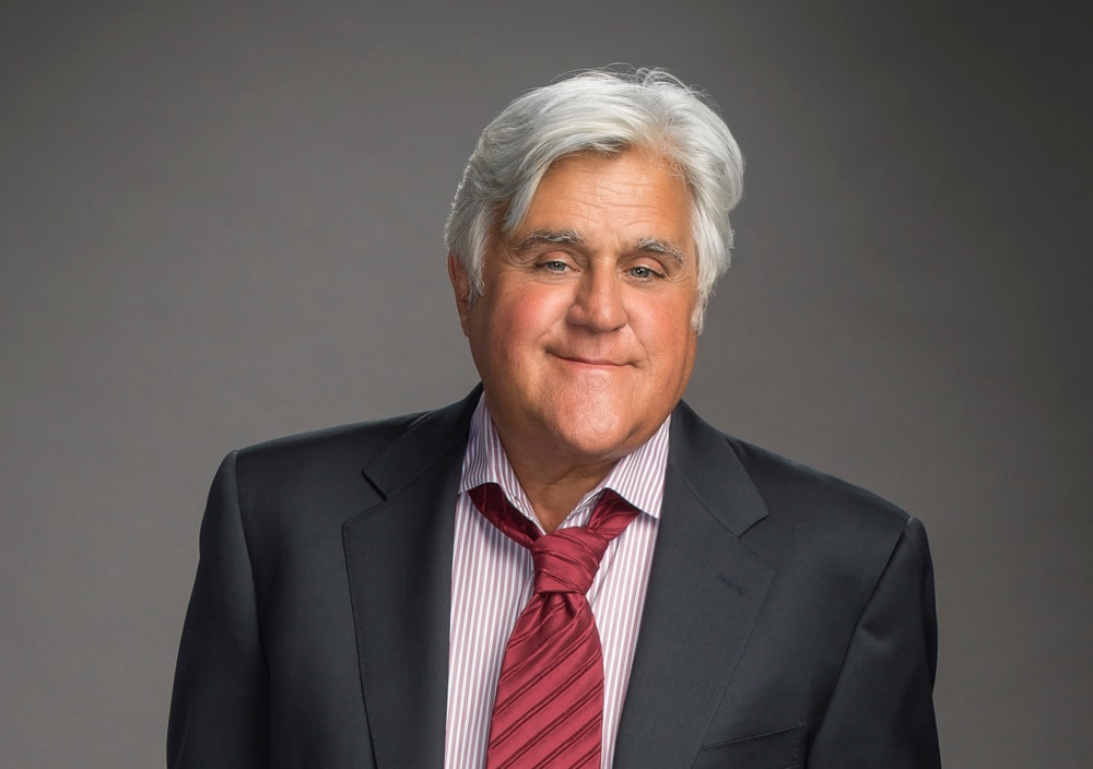 Jay Leno sufre quemaduras graves en su rostro durante una explosión