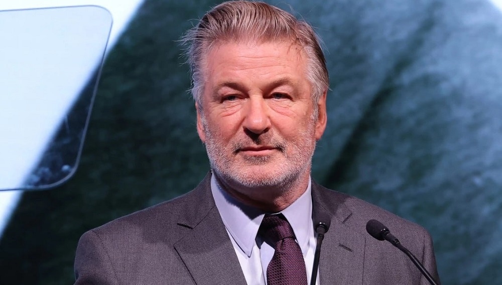 Acusan formalmente al actor Alec Baldwin por el disparo mortal en el set de "Rust"