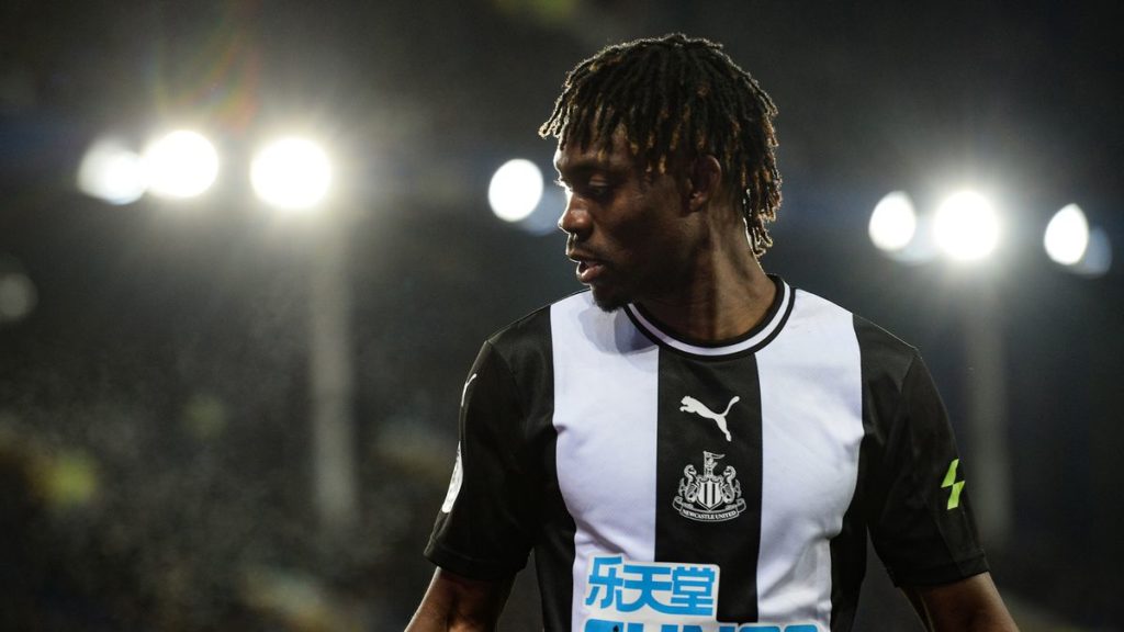 El futbolista ghanés Christian Atsu es encontrado sin vida bajo las ruinas del terremoto en Turquía