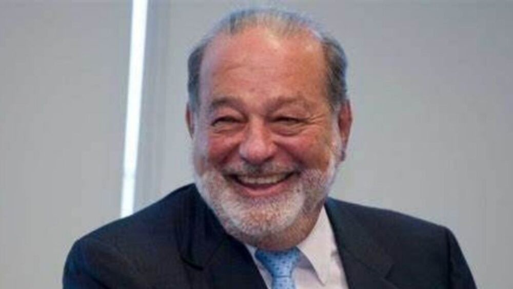 Carlos Slim supera los 100 mil millones de dólares por primera vez