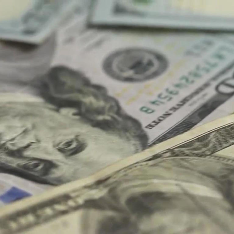 dolares hombre, dólar