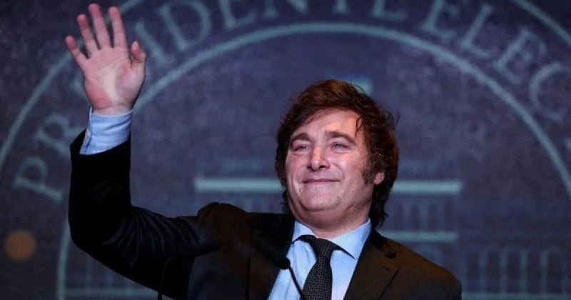 Despedido el secretario del Trabajo de Argentina por revelar "aumentazo" de sueldo de Javier Milei