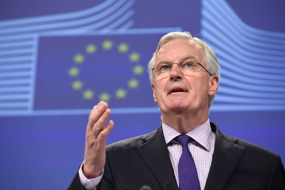 Michel Barnier se convierte en el primer ministro de Francia tras dos meses de bloqueos