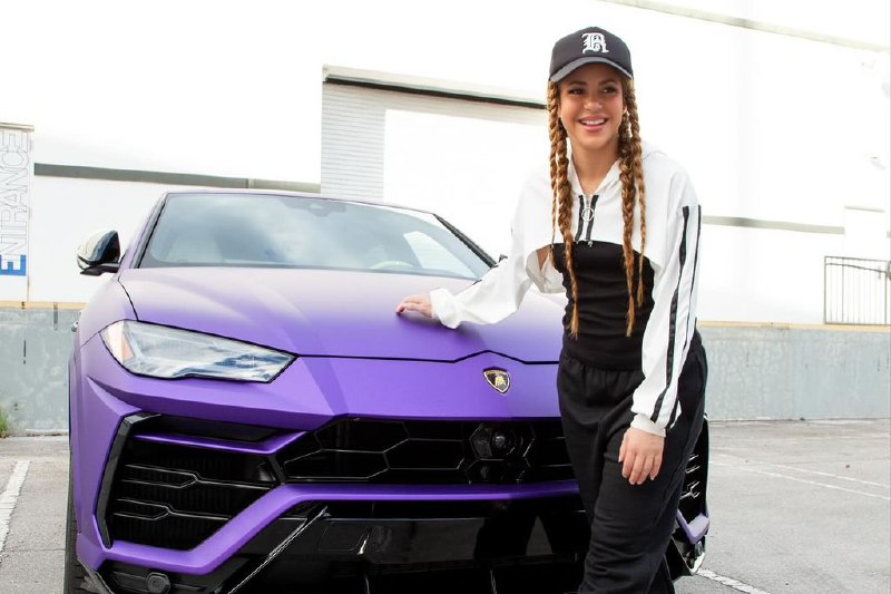 "Un Lamborghini Urus puede ser tuyo": Shakira confirma que regalará el carro de lujo a uno de sus seguidores 