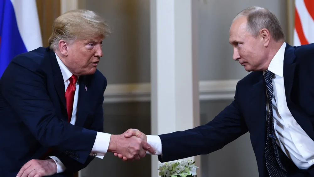 Trump y Putin acuerdan iniciar de inmediato las negociaciones de paz