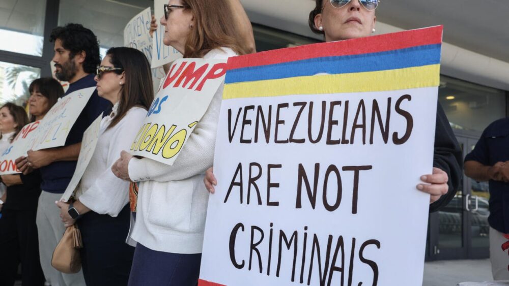 300 mil venezolanos 