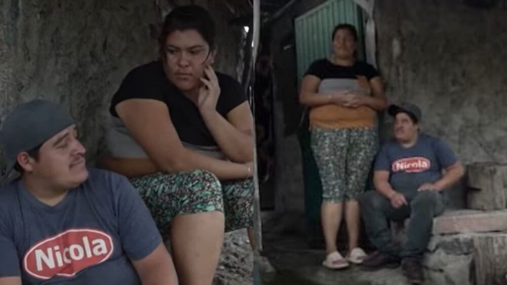 autodeportada