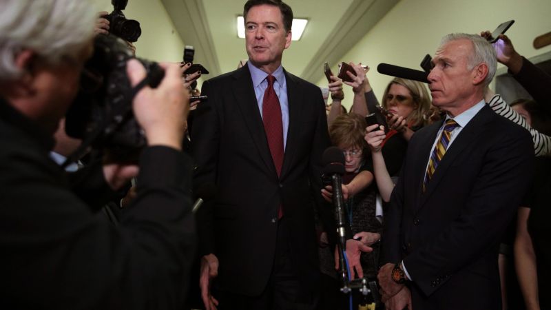 exdirector del FBI