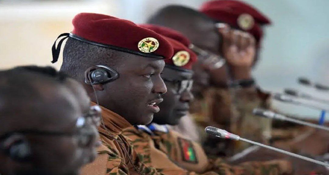 Frustran golpe de Estado en Burkina Faso y previenen asesinato presidencial