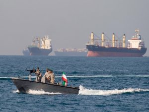 Irán no deja de exportar petróleo a pesar del asedio de EEUU en Ormuz