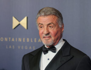 Sylvester Stallone producirá película sobre los orígenes de Rambo